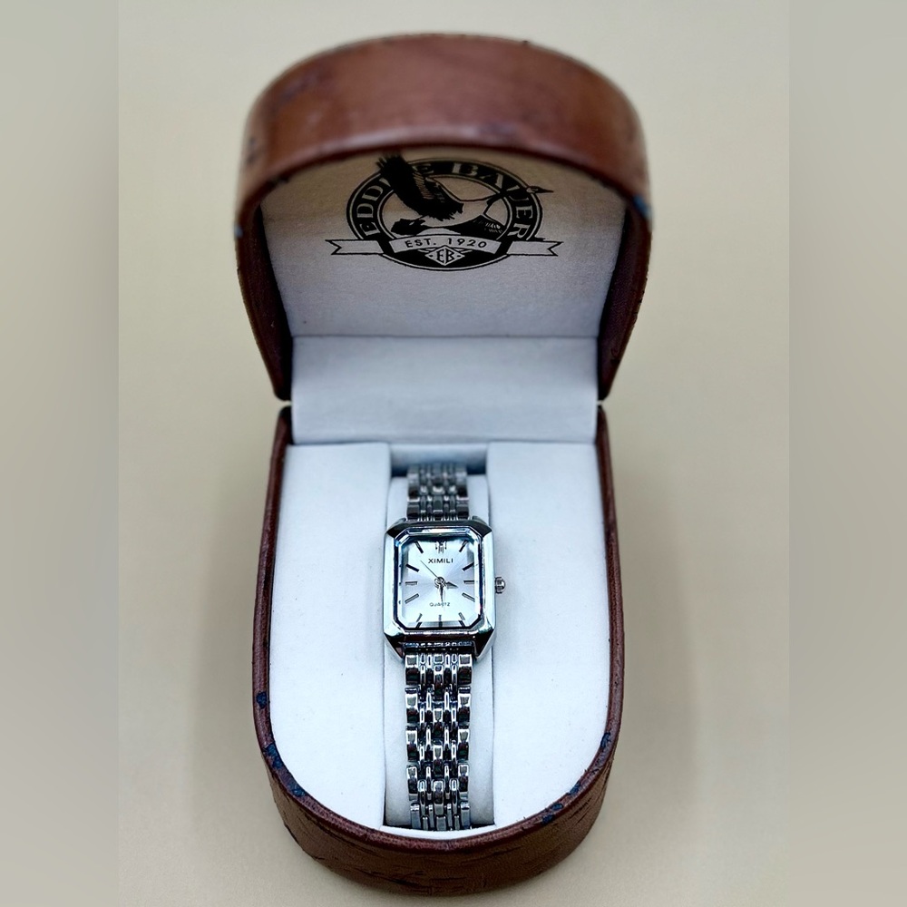 Women’s Dress Wristwatch- Silver